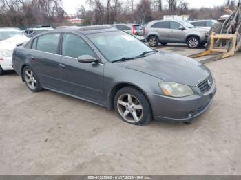  Salvage Nissan Altima