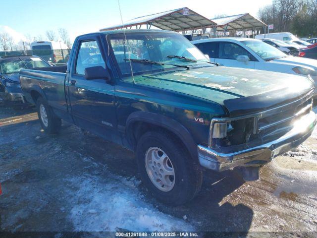  Salvage Dodge Dakota