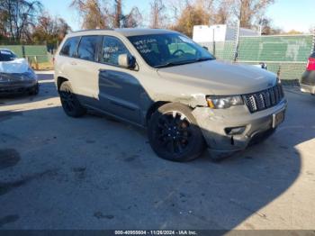  Salvage Jeep Grand Cherokee