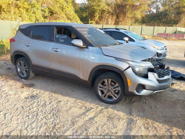  Salvage Kia Seltos