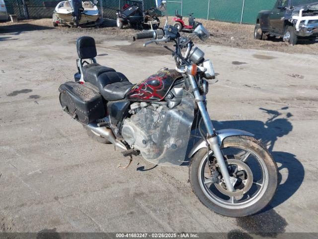  Salvage Honda Vf700