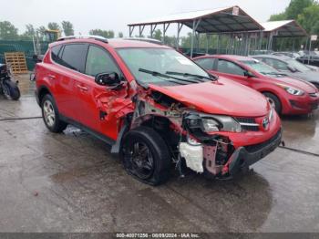  Salvage Toyota RAV4