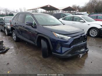  Salvage Toyota RAV4