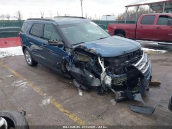  Salvage Ford Explorer