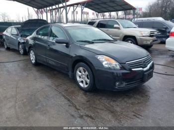  Salvage Nissan Altima