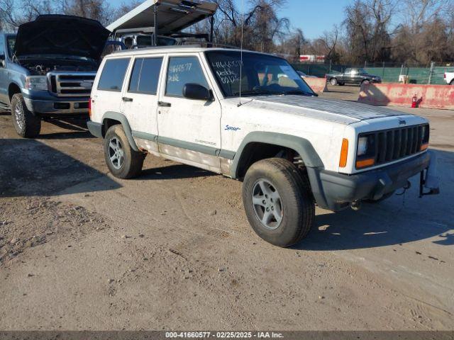  Salvage Jeep Cherokee