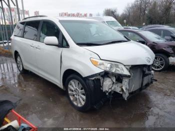  Salvage Toyota Sienna