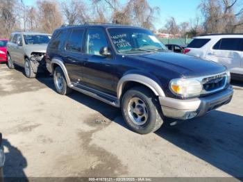  Salvage Ford Explorer