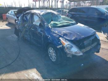  Salvage Nissan Versa