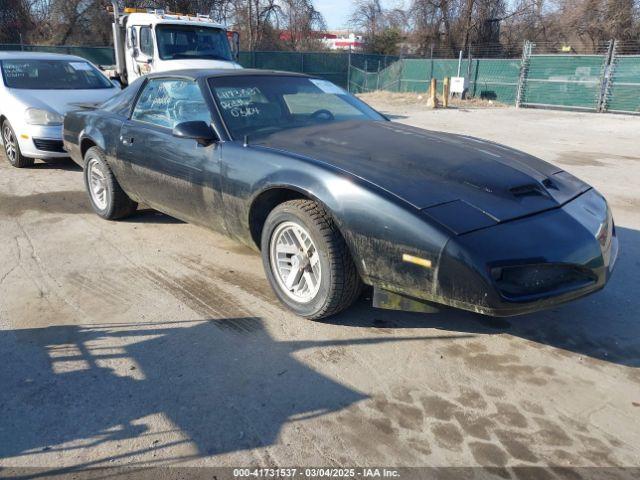  Salvage Pontiac Firebird