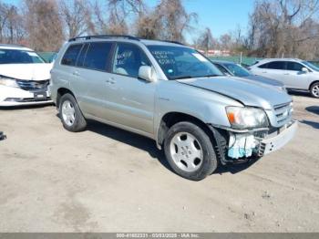  Salvage Toyota Highlander