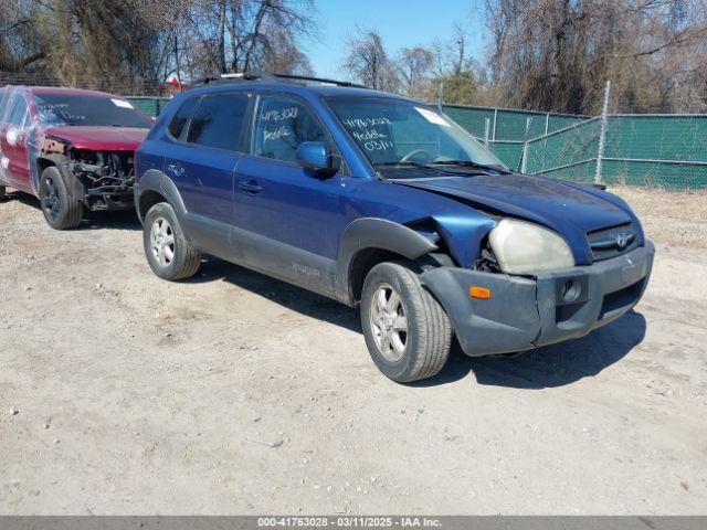  Salvage Hyundai TUCSON