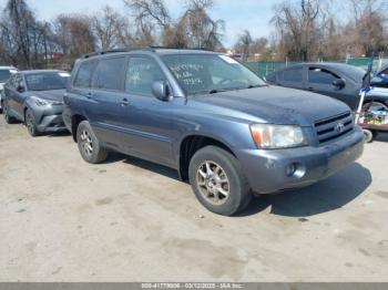  Salvage Toyota Highlander