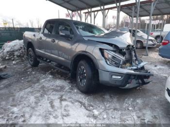  Salvage Nissan Titan