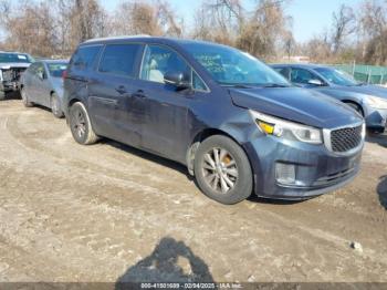  Salvage Kia Sedona