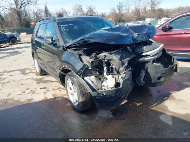  Salvage Ford Explorer