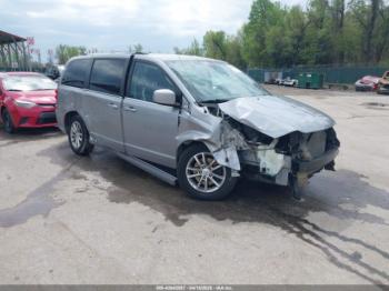  Salvage Dodge Grand Caravan