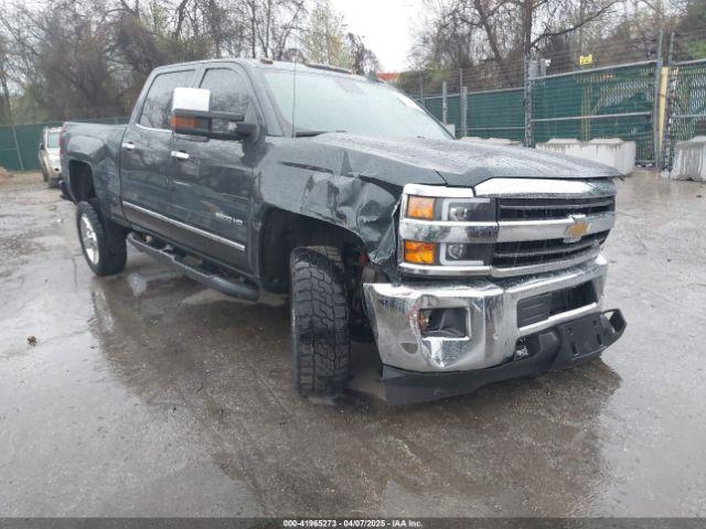  Salvage Chevrolet Silverado 2500