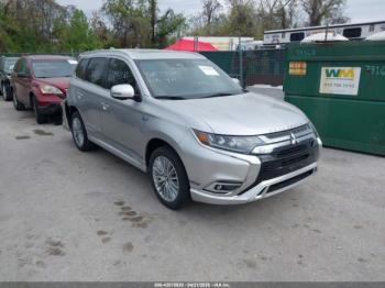  Salvage Mitsubishi Outlander
