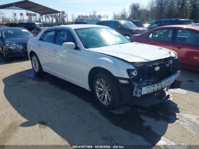  Salvage Chrysler 300