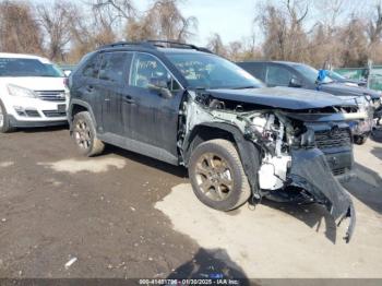  Salvage Toyota RAV4