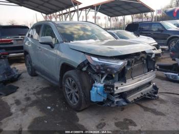 Salvage Toyota RAV4