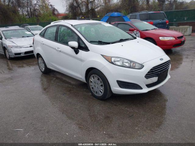  Salvage Ford Fiesta