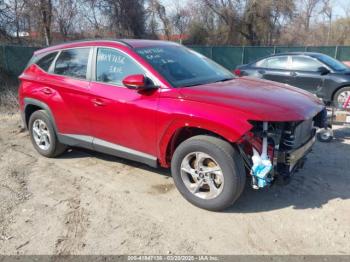  Salvage Hyundai TUCSON