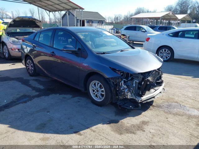  Salvage Toyota Prius Prime