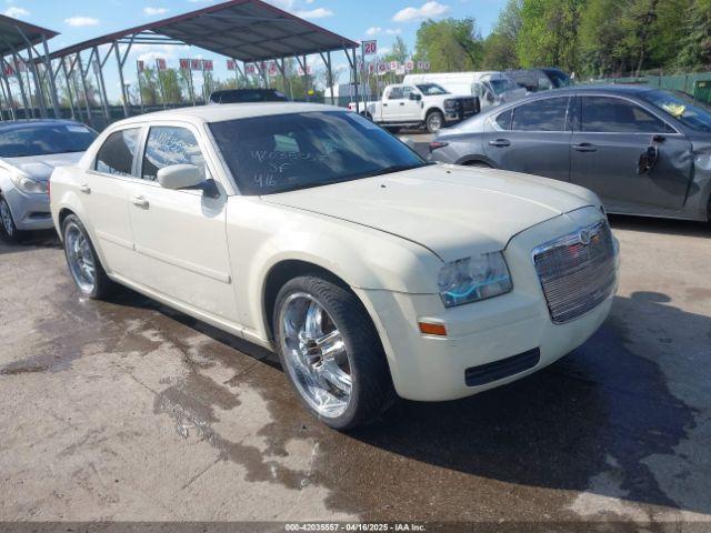  Salvage Chrysler 300