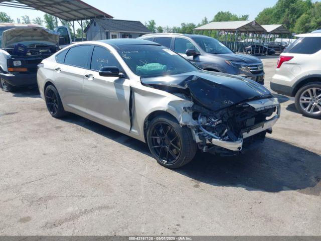  Salvage Hyundai Genesis