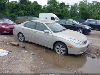  Salvage Lexus Es