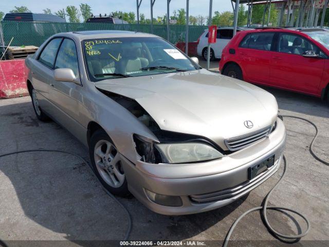  Salvage Lexus Es