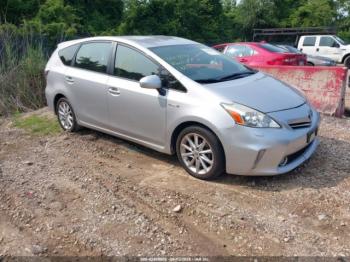  Salvage Toyota Prius v