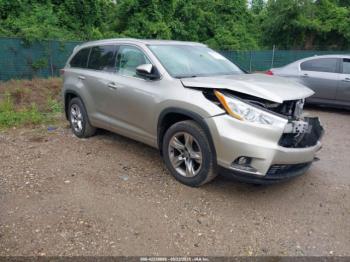  Salvage Toyota Highlander