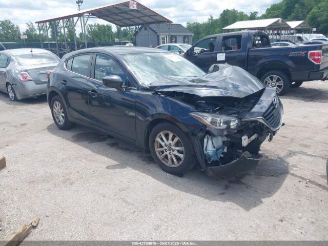  Salvage Mazda Mazda3