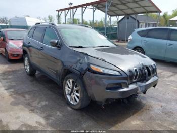  Salvage Jeep Cherokee