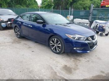  Salvage Nissan Maxima
