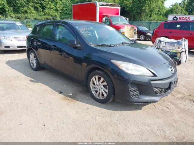  Salvage Mazda Mazda3