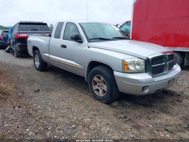  Salvage Dodge Dakota