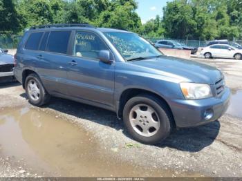  Salvage Toyota Highlander