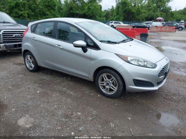  Salvage Ford Fiesta