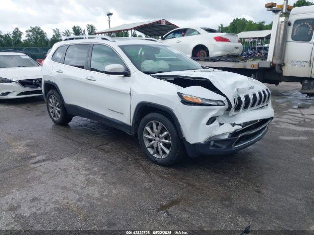  Salvage Jeep Cherokee