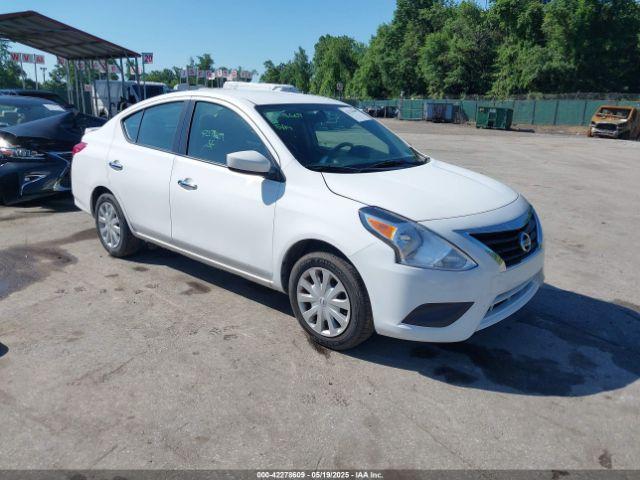  Salvage Nissan Versa