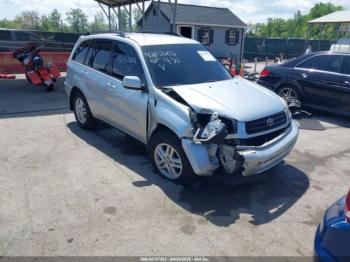  Salvage Toyota RAV4