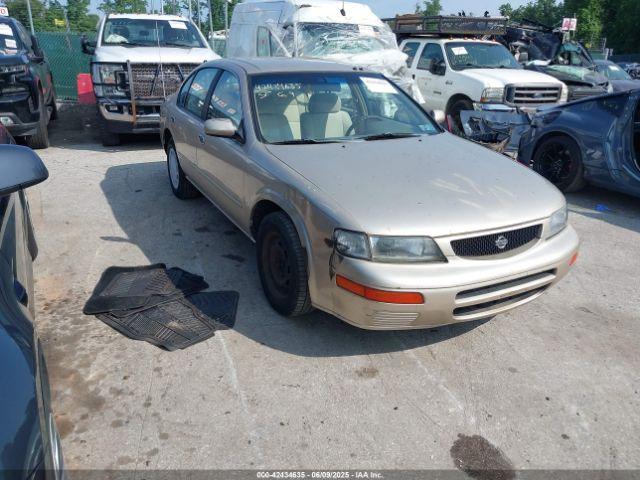  Salvage Nissan Maxima