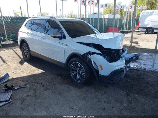  Salvage Volkswagen Tiguan