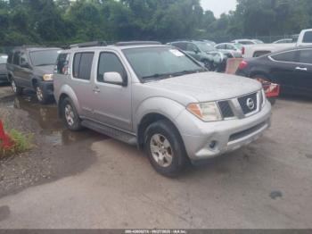  Salvage Nissan Pathfinder