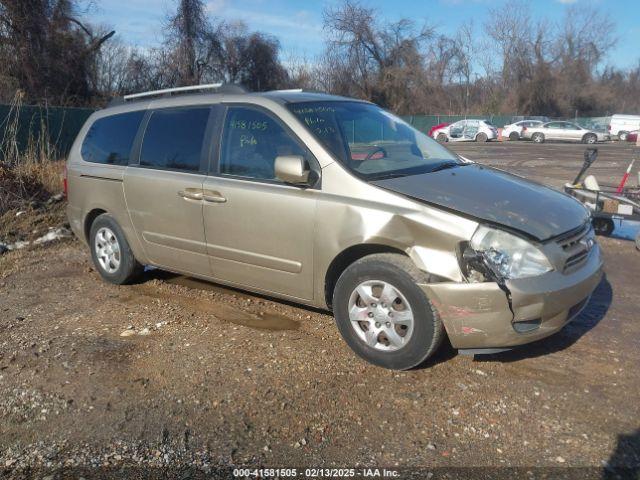  Salvage Kia Sedona
