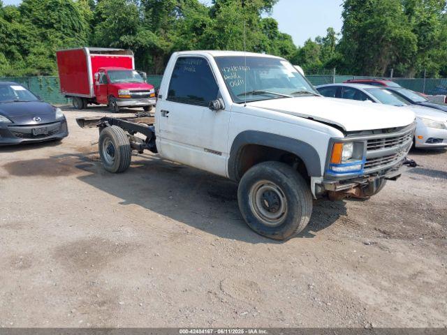  Salvage Chevrolet Gmt